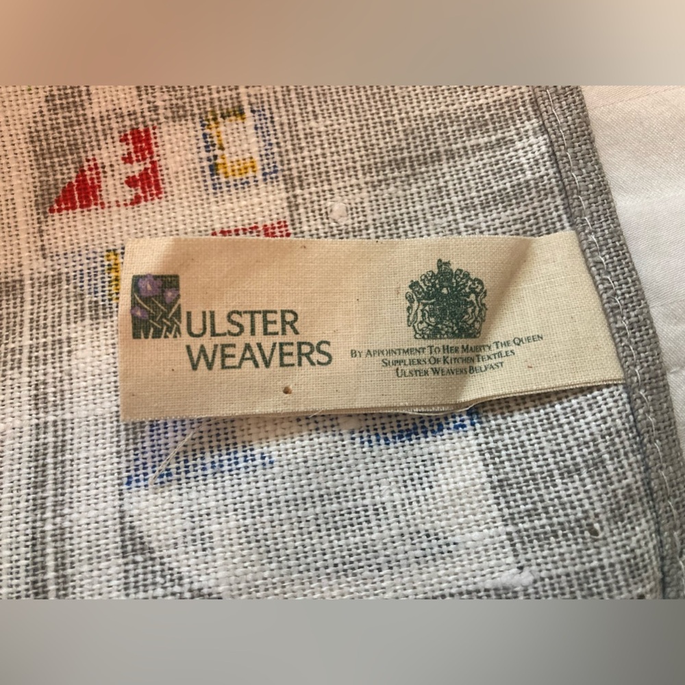 2 Irish Linen Kitchen Tea Towels Ulster Weavers Mint Condition - Picture 6 of 7